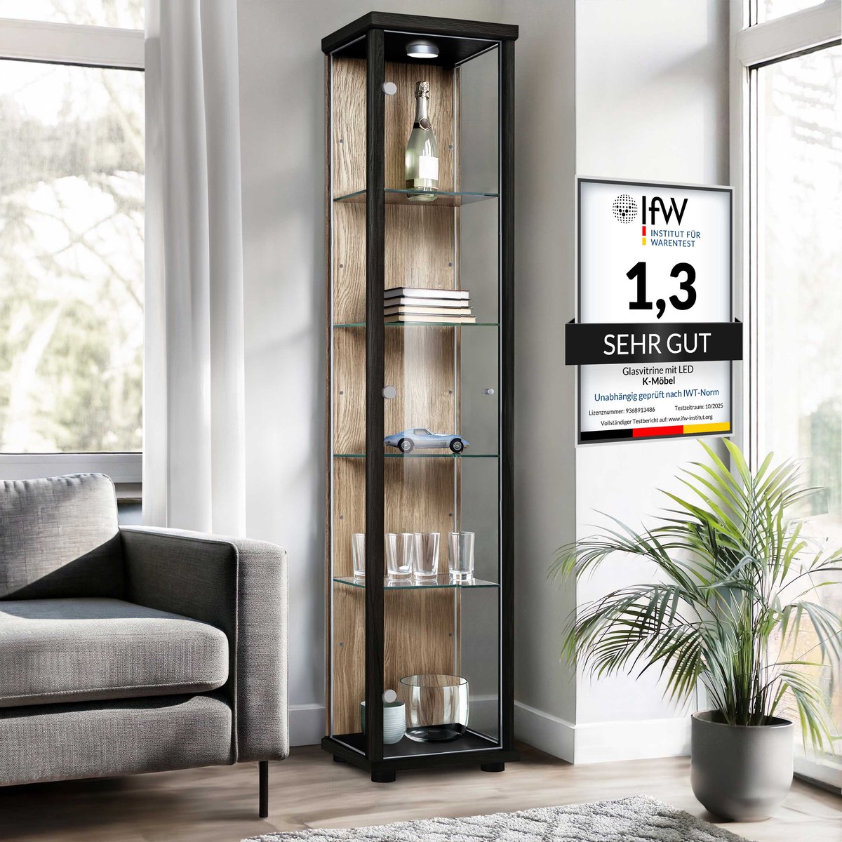 K-Möbel Vitrinekast met glas staand met 1 deur, 4 in hoogte verstelbare glasplanken - Vitrinekast met led verlichting - 176x37x33 cm - Zwart