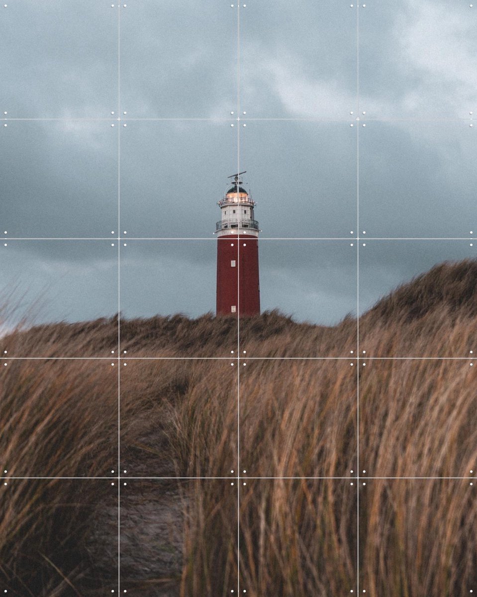 IXXI Texel Lighthouse, Teun de Leede & Kunst in Kaart - 80 x 100 cm - Gratis ophangtool - Grote wanddecoratie en posters - Fotografie, Gang
