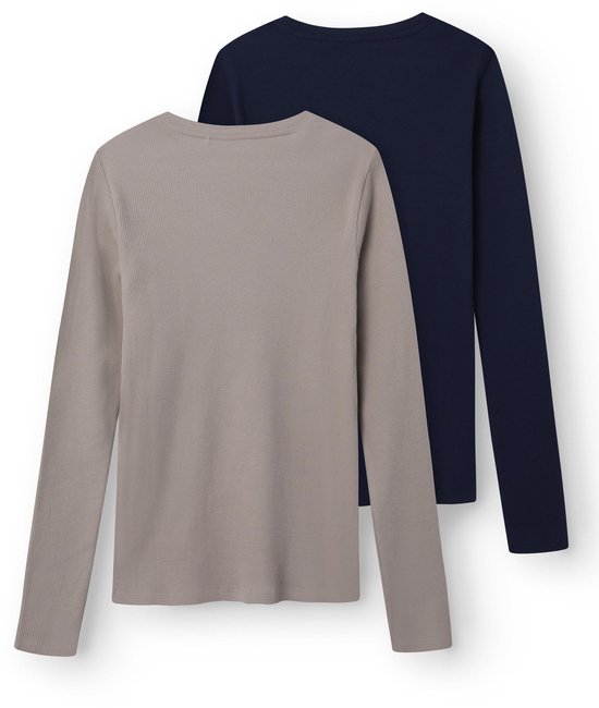 Twee geribde longsleeves, één in beige en één in donkerblauw, van achteren gezien.
