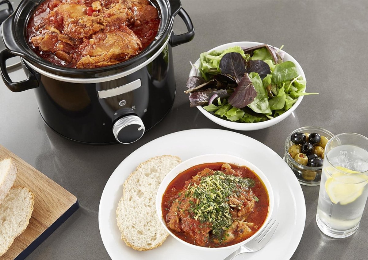 MIRA® Slowcooker met Timer - Crockpot - Snelkookpan - Inclusief Warmhoudfunctie - 2.4 Liter - Zwart- 21cm x 29cm x 28cm – foto 2