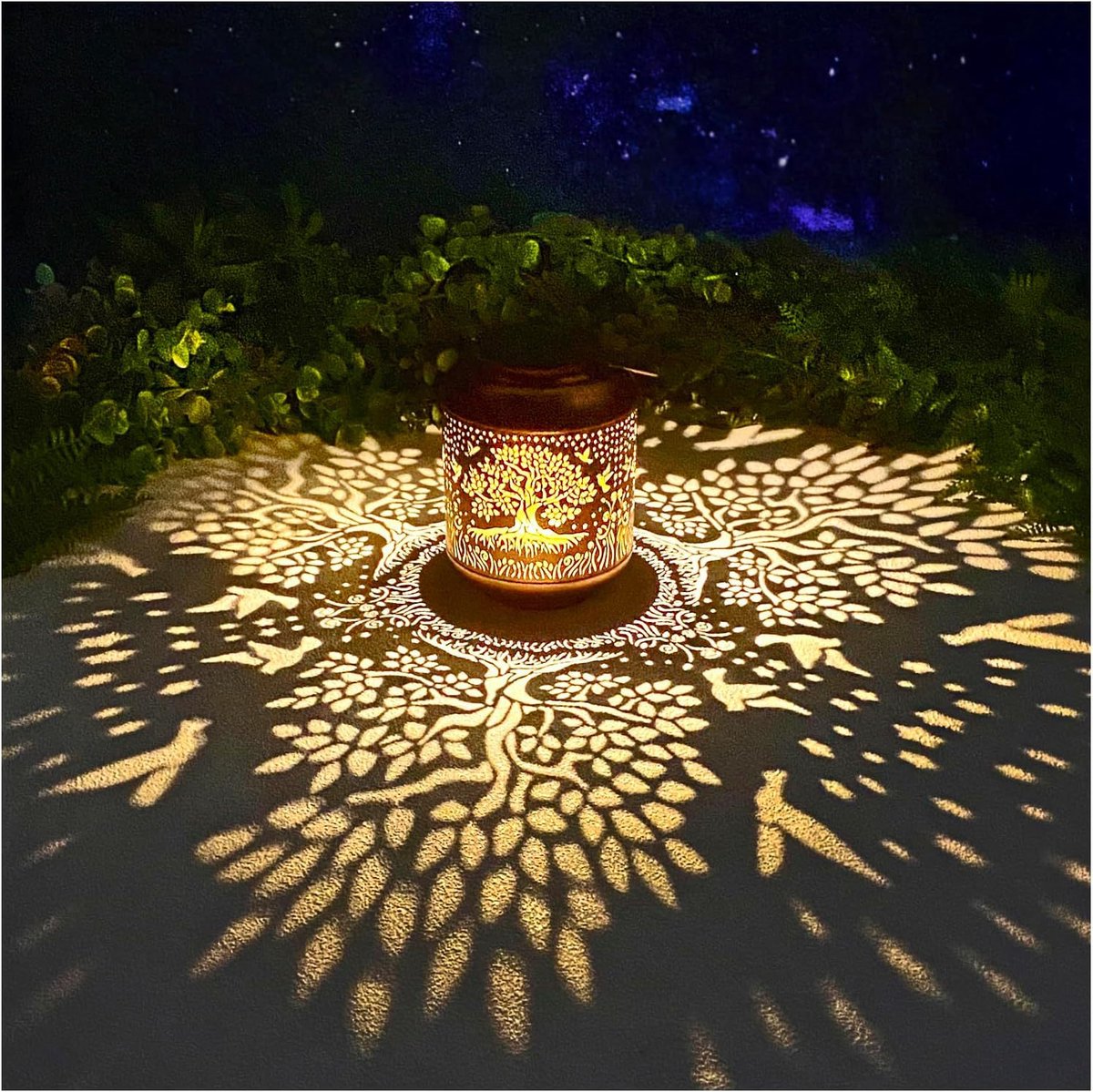 Metalen LED Sfeerverlichting voor Tuin, Patio, Portiek en Balkon Decoratie - Decoratieve lantaarns op zonne-energie - D-model Levensboom