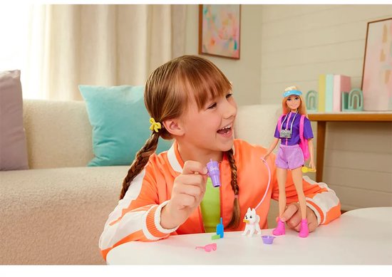 Barbie pop Outdoor avontuur Malibu met accessoires en hondje. — afbeelding 4