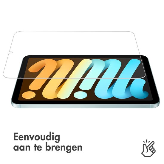 Transparante screenprotector boven een iPad Mini met een kleurrijke achtergrond.