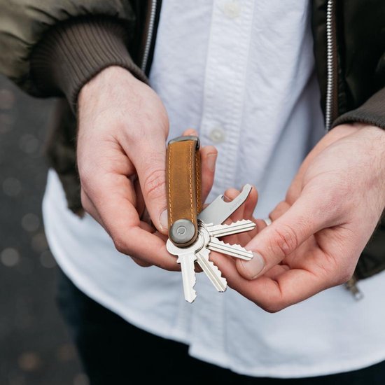 Porte-clés en cuir Orbitkey 2.0 Crazy Horse Chestnut Brown