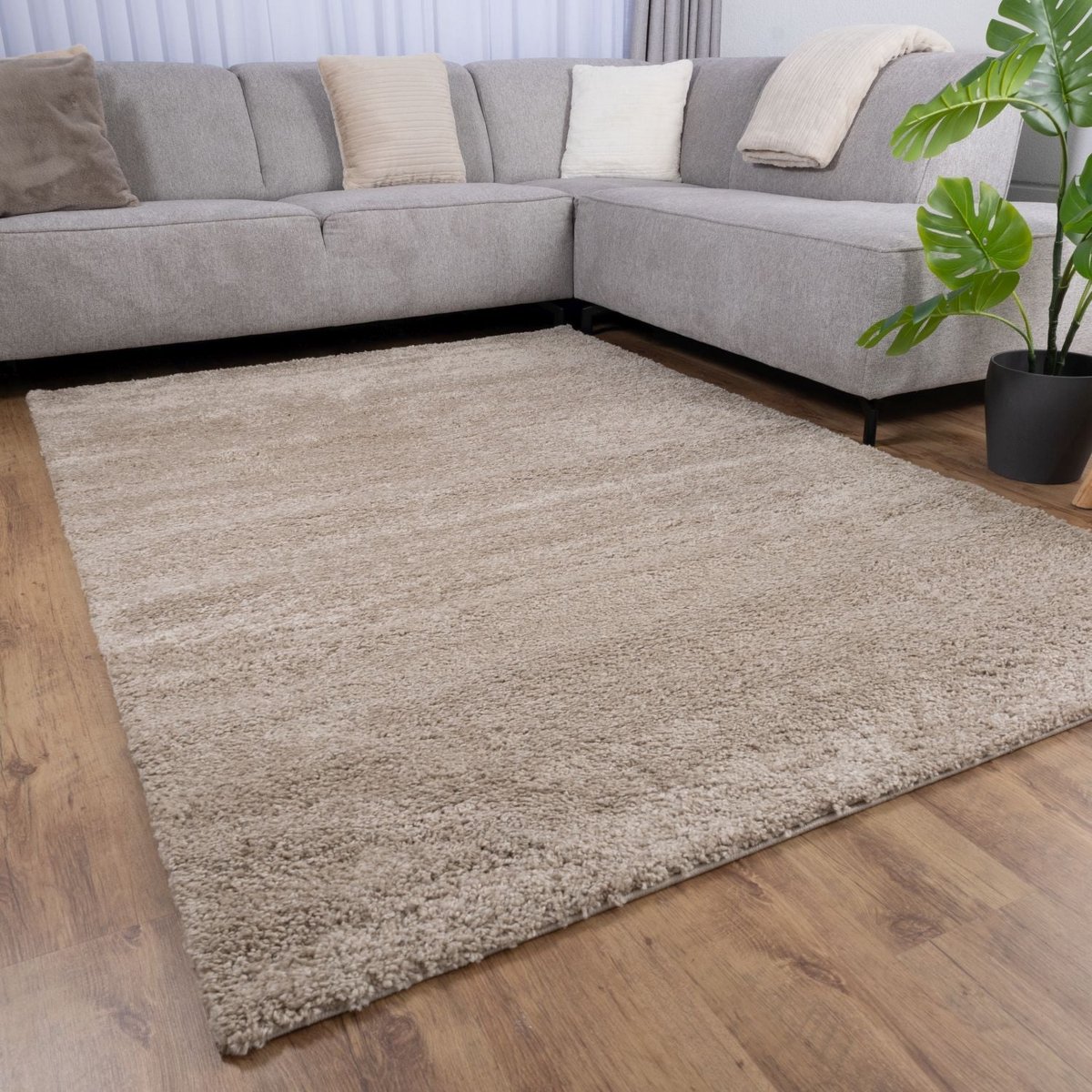 Beige Tapijt Hoogpolig Vloerkleed Koho Berber Luxe Shaggy - 140x200cm- Modern - Woonkamer - Salon - Slaapkamer - Eetkamer