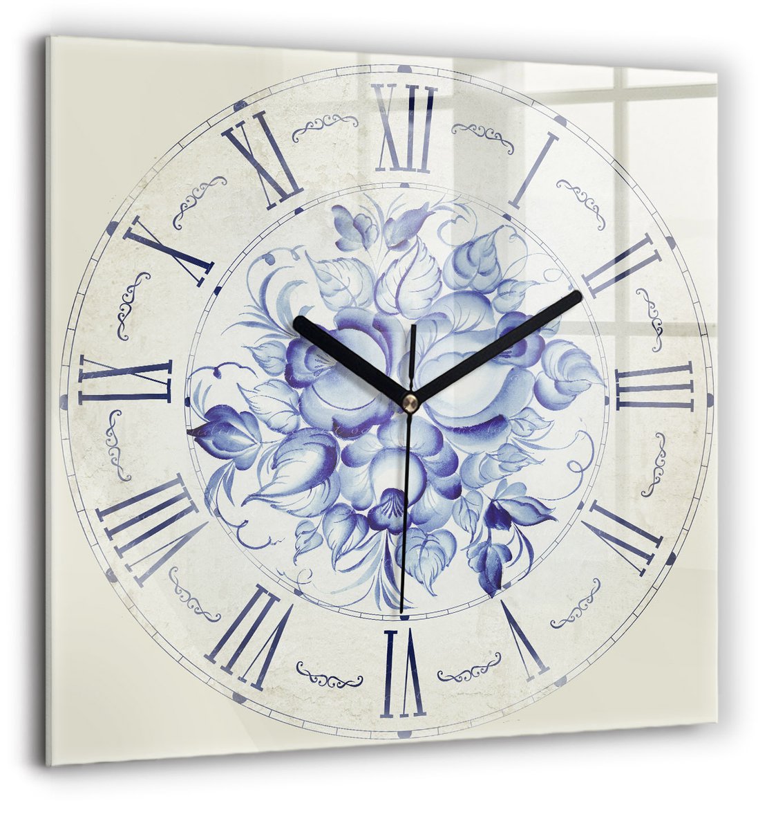 Wallfluent Wandklok - Blauwe bloemen Klok met Print - 60 cm x 60 cm - Grijs Wandklok - Zwarte Handen - Wandklok zonder cijfers - Wandklok Glas Woonkamer - Klok als Muurdecoratie - Modieuze Klok - Unieke Wandklok