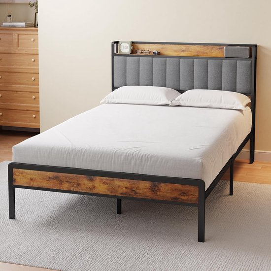 Tweepersoonsbed MASSIMO gestoffeerd met capitons 180x200 - Beige stof