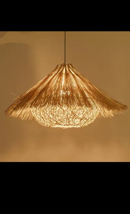 Lustre moderne Éclairage approprié pour chambre à coucher, Cuisine, couloir, salon Lumière chaude LED .