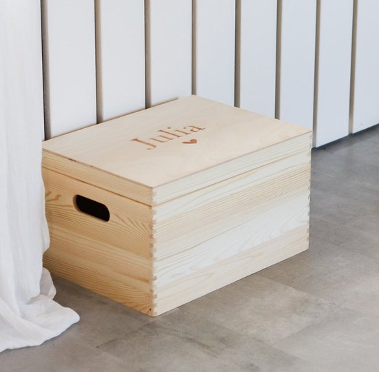 Herinneringskist met naam - Gepersonaliseerd cadeau baby - Bewaarkist met naam en datum - Houten bewaarbox - Fien & Feau van Fien & Feau — afbeelding 4