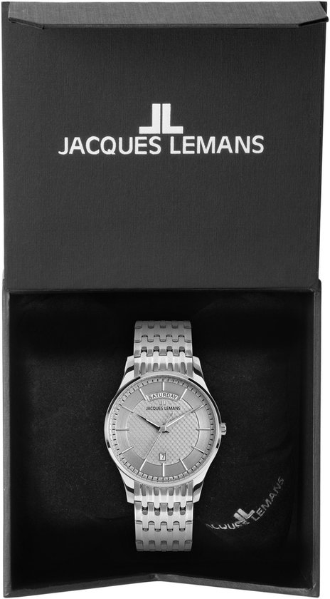 Zilverkleurig Jacques Lemans horloge in een open zwarte doos.
