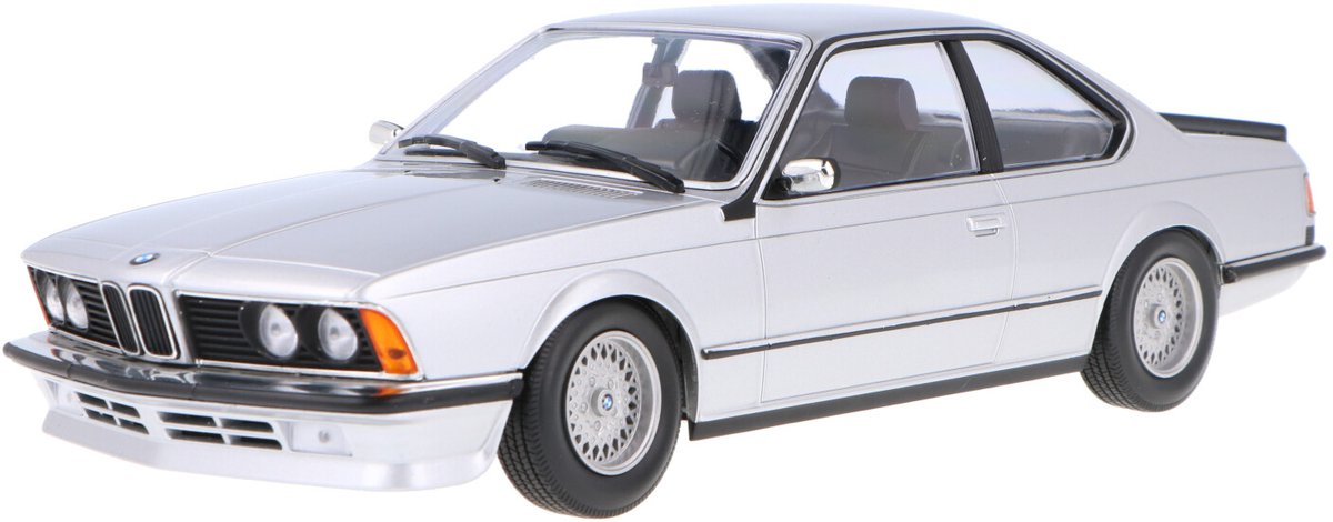 BMW 635 CSi 1982 - 1:18 - Minichamps