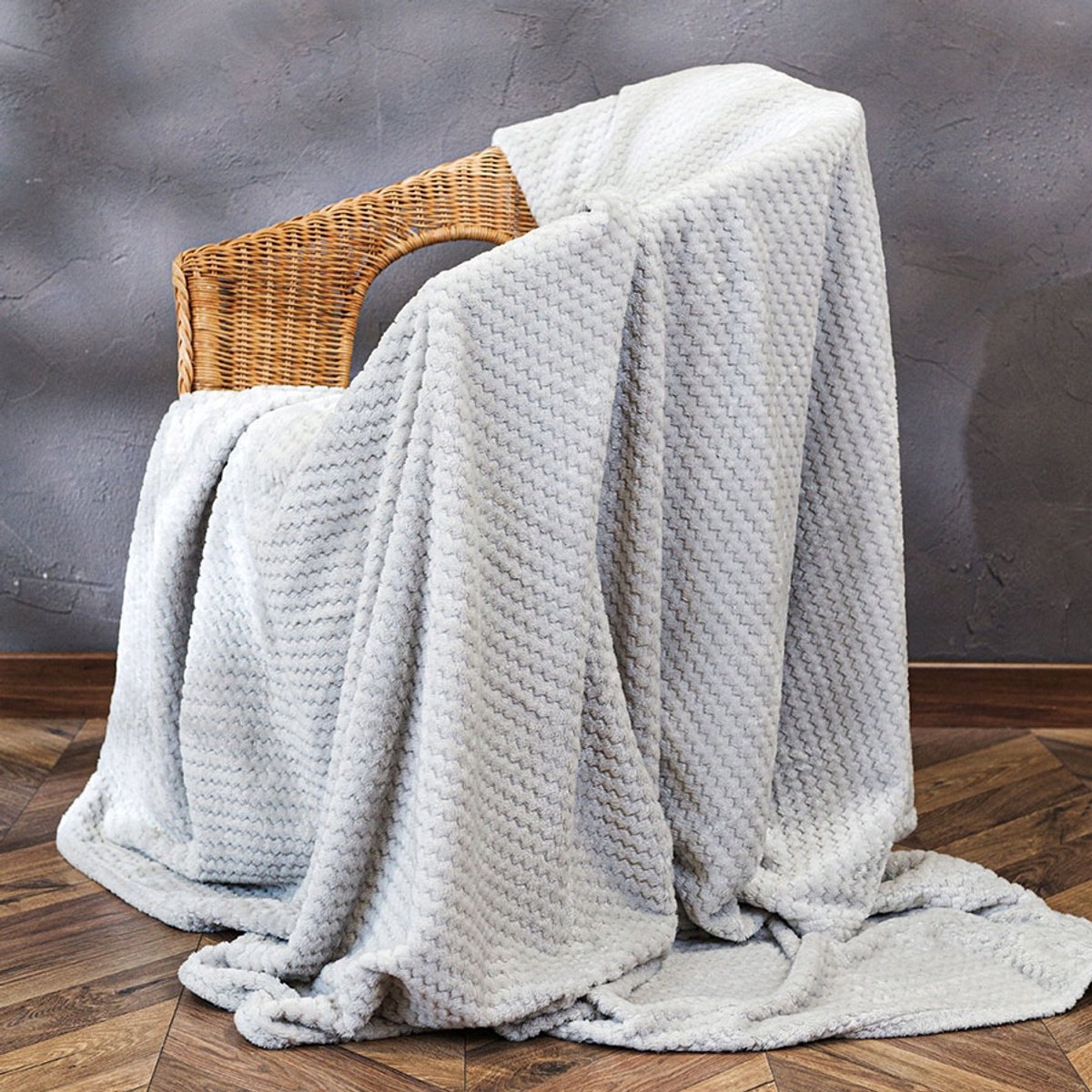 Zacht Pluche Dekentje 160x200 cm - Grijs met Embossed Patroon