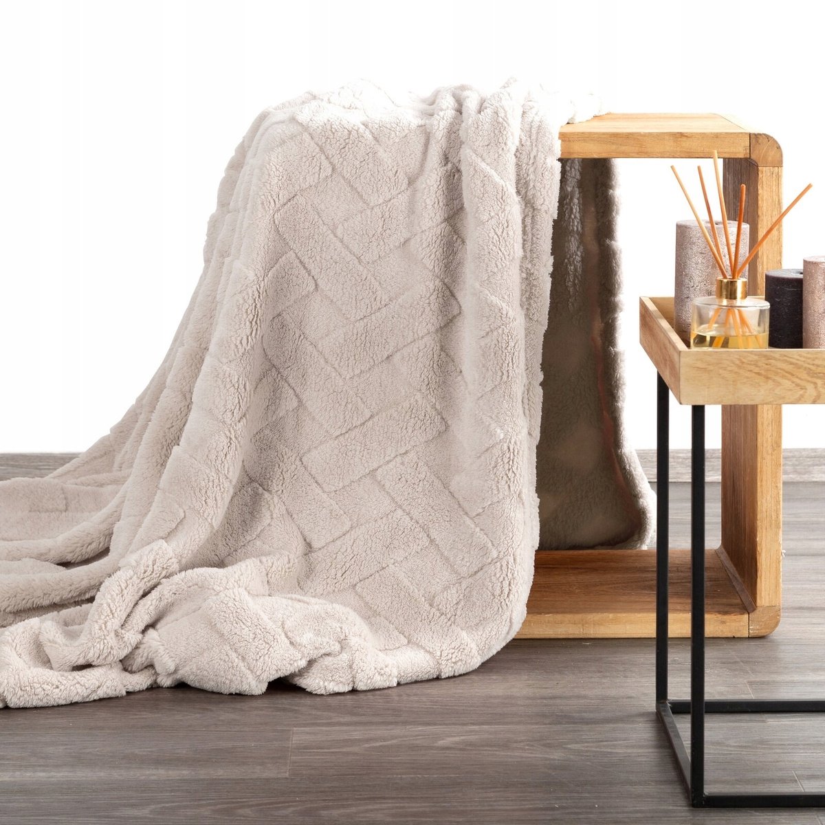 Luxe Pluche Dekentje 200x220cm - Zacht & Warm - Stijlvol Interieur