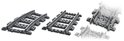 Grijze LEGO City treinrails op een witte achtergrond.