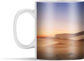 Mok - Zandduinen in woestijn tijdens een zonsopgang bij de Sossusvlei in Afrika - 350 ml - Beker