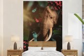 Behang - Fotobehang Olifant - Vogel - Vlinder - Jungle - Breedte 180 cm x hoogte 280 cm