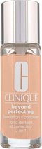 Make-up Foundation Clinique Beyond Perfecting Foundation + Concealer (50 ml)