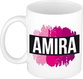 Amira  naam cadeau mok / beker met roze verfstrepen - Cadeau collega/ moederdag/ verjaardag of als persoonlijke mok werknemers