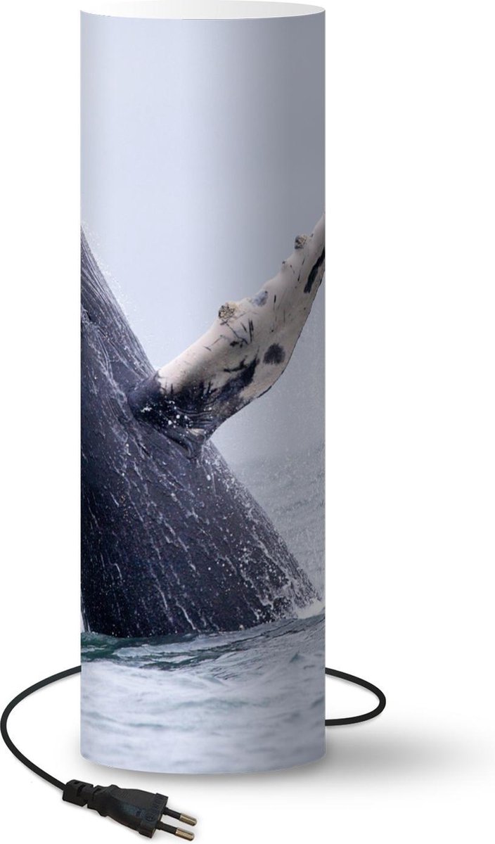 Lamp - Nachtlampje - Tafellamp slaapkamer - Bultrug walvis in de oceaan bij Costa Rica - 60 cm hoog - Ø19.1 cm - Inclusief LED lamp