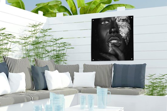 Posters de jardin Femme noire aux reflets argentés - noir et blanc - 50x50 cm - Toile de jardin - Affiche extérieure