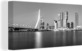Canvas Schilderij Rotterdam en de Erasmusbrug tijdens de schemering - zwart wit - 80x40 cm - Wanddecoratie