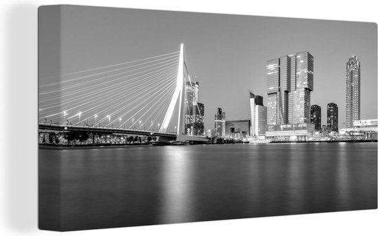 Canvas Schilderij Rotterdam en de Erasmusbrug tijdens de schemering - zwart wit - 80x40 cm - Wanddecoratie