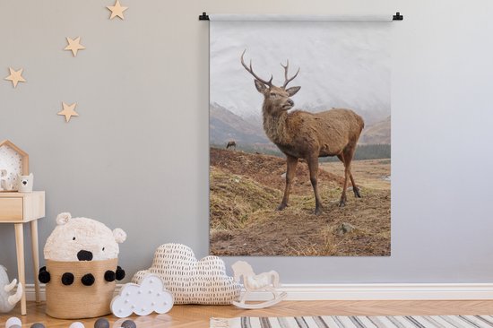 Wandkleed - Wanddoek - Hert - Bergen - Natuur - 120x160 cm - Wandtapijt
