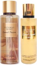 Victoria's Secret - Coconut Passion En Coconut Passion Shimmer Fragrance Body Mist 250 ml KIT