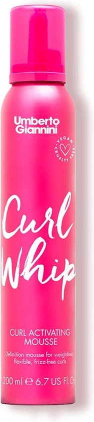 Aérosol rose Umberto Giannini Curl Whip Curl Activating Mousse, lettrage blanc.