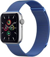 iMoshion Bandje Geschikt voor Apple Watch Bandje Series 1 / 2 / 3 / 4 / 5 / 6 / 7 / 8 / 9 / SE / Ultra (2) - 42 / 44 / 45 / 49 mm Maat M - iMoshion Milanees magnetische band - Blauw