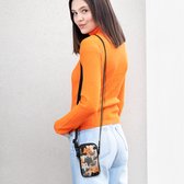 kwmobile Tasje voor smartphones XL - 6,7/6,8" - Hoesje van neopreen in oranje / zwart / wit - Phone case met nekkoord - Katten design