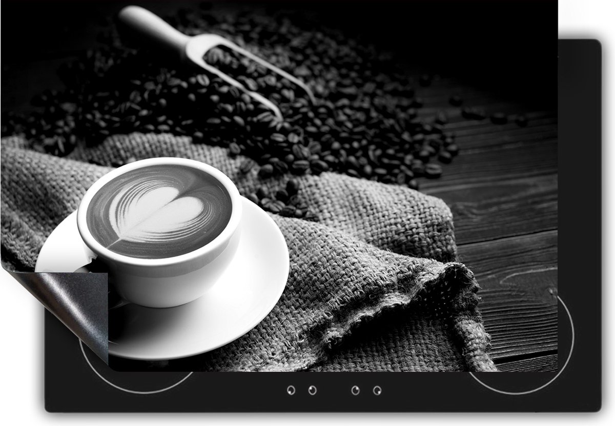 Chefcare Inductie Beschermer Kopje Koffie in een Hartje met Koffiebonen - Zwart Wit - 81,6x52,7 cm - Afdekplaat Inductie - Kookplaat Beschermer - Inductie Mat