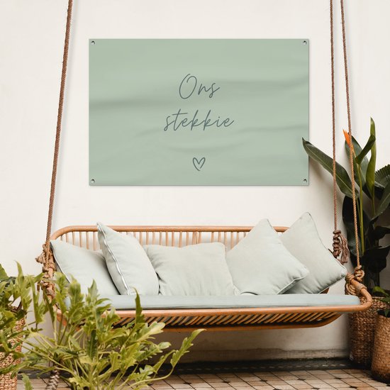 Tuinposter 120x80 cm - Tuindecoratie - Quote - Ons stekkie - Groen - Tekst - Hart - Poster voor in de tuin - Buiten decoratie - Schutting tuinschilderij - Wanddecoratie