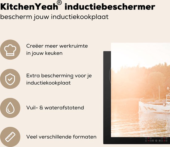 KitchenYeah® Inductie beschermer 81x52 cm - Stoomboot op een meer - Kookplaataccessoires - Afdekplaat voor kookplaat - Inductiebeschermer - Inductiemat - Inductieplaat mat
