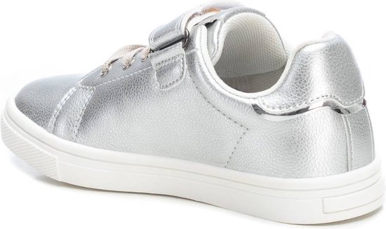 XTI 150681 Trainer - ZILVER | bol