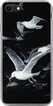 Geschikt voor iPhone 7 hoesje - Vogel - Zwart - Zwerm - Siliconen Telefoonhoesje