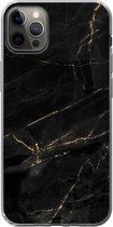 Geschikt voor iPhone 12 Pro Max hoesje - Marmer print look - Luxe - Zwart - Goud - Siliconen Telefoonhoesje