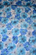 Mesh stof met blauwe bloemen en stretch 1 meter - modestoffen voor naaien - stoffen Stoffenboetiek
