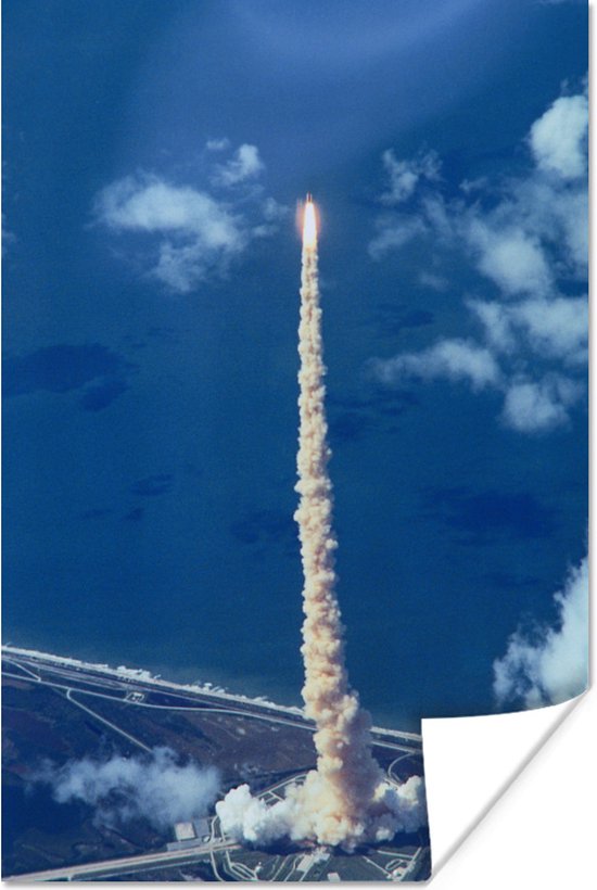 Poster Een luchtfoto van de Space shuttle die in de lucht vliegt - 20x30 cm