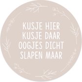 Label2X - Muurcirkel kids kusje hier wreath - 12 cm - Dibond - Multicolor - Wandcirkel - Rond Schilderij - Muurdecoratie Cirkel - Wandecoratie rond - Decoratie voor woonkamer of slaapkamer