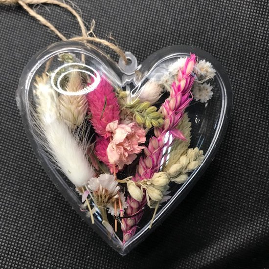 Droogbloemenkaart "hart onder de riem" en hart met roze droogbloemen | liefde | kaart | wDroogbloemen Wenskaart met Hart – “Hart onder de Riem” – Cadeaukaart Sterkte & Liefde – Decoratie Droogbloemen – Beterschap & Support