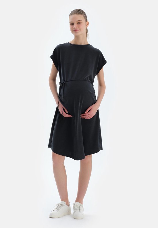 Robe Dagi à manches courtes et col rond