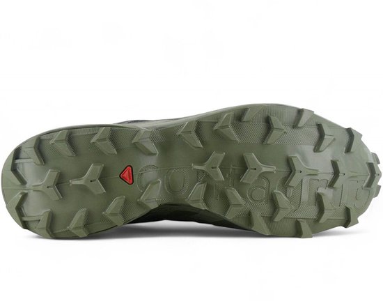 Onderkant van de Salomon trailschoen met grof profiel voor goede grip.