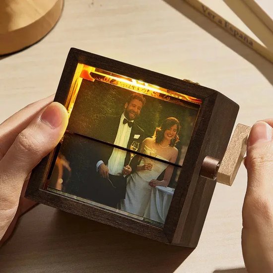 Foto Flipbook Frame Met Licht - Handslinger Fotolijst 8 Foto's - Uniek Cadeau