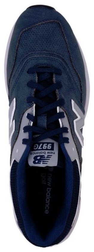 Chaussure de golf New Balance bleu marine avec accents gris, vue de dessus.