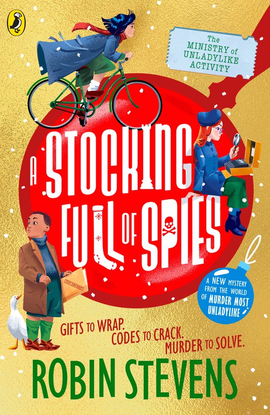 Boekomslag: 'A Stocking Full of Spies' met een meisje op de fiets en een ander met een vergrootglas. Tekst: 'The Ministry of Unladylike Activity'.