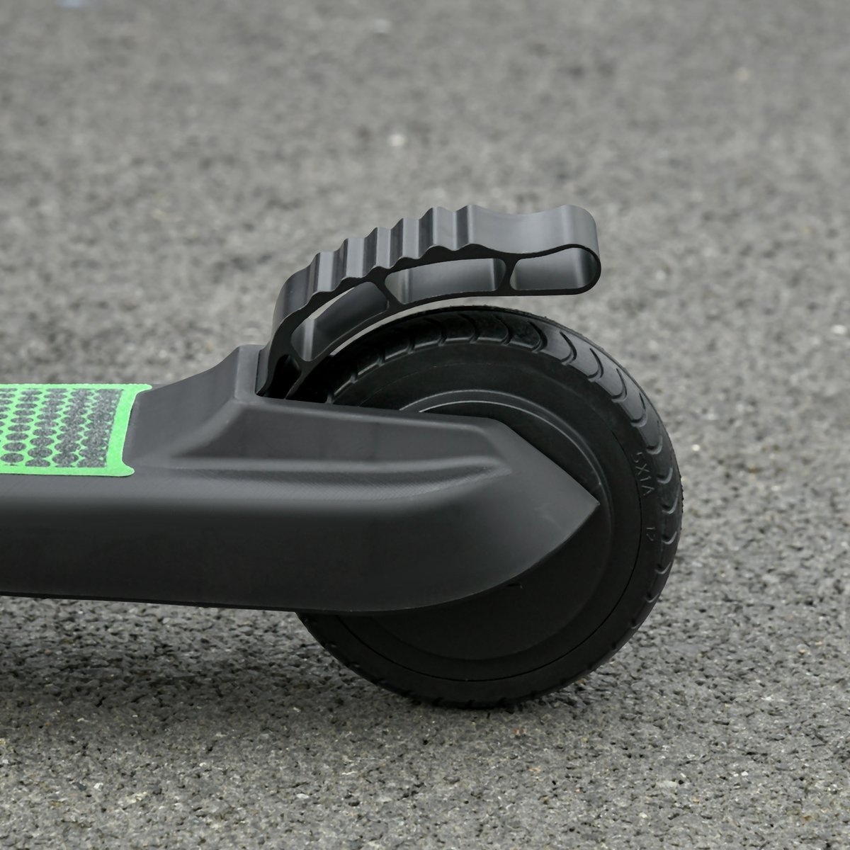 HOMCOM-E-Scooter-Verstärktes Nylon, Aluminium-71L x 36,5B x 75-80H cm-Grün+Schwarz – foto 4