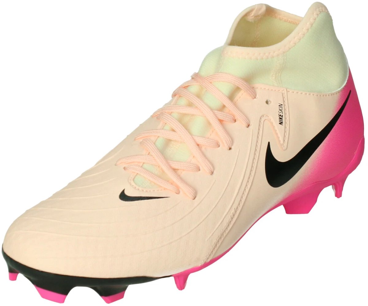 Oranje NIKE PHANTOM LUNA II ACADEMY FG/MG voetbalschoenen, maat 40,5 EU, met zwarte en roze accenten voor grip en snelheid.