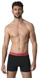 Man met zwarte Muchachomalo boxershort met rode band.