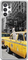 Samsung Galaxy A32 5G siliconen hoesje - Lama in taxi - Soft Case Telefoonhoesje - Grijs - Print